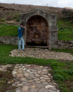 Roman Fountain, Proud Israel