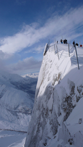 One of the peaks at Montets